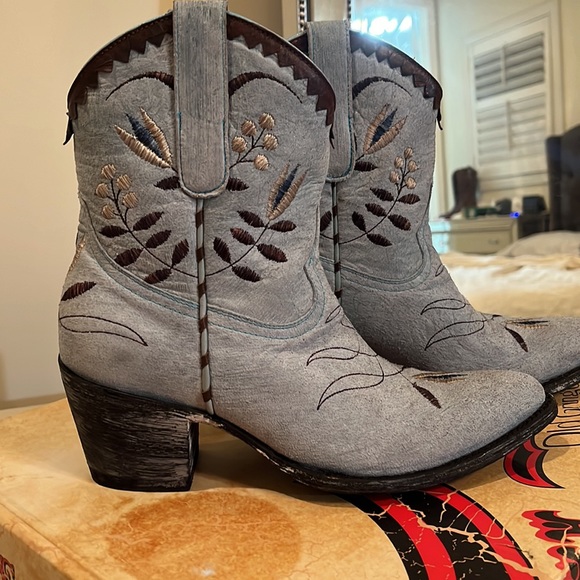 Old Gringo Booties 👢 - Picture 2 of 11